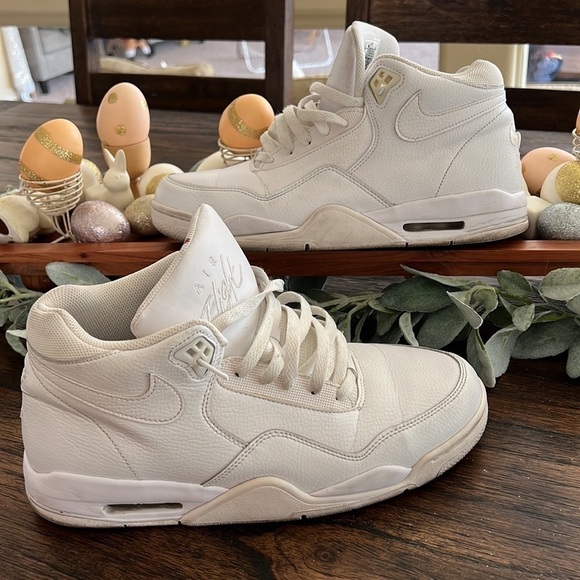 Nike Flight Legacy triple white | mens size 10.5 main image 4